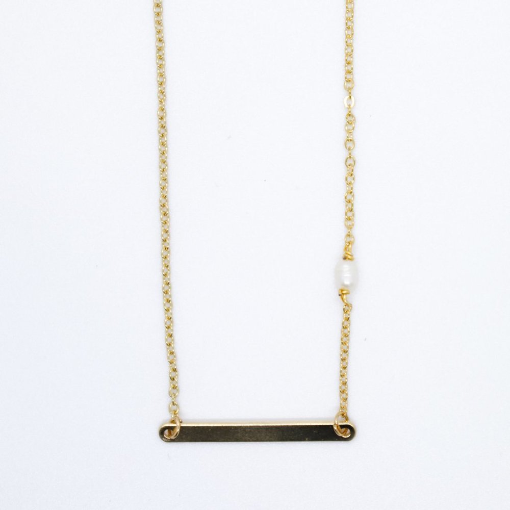 Simplistic Gold Bar Necklace.
